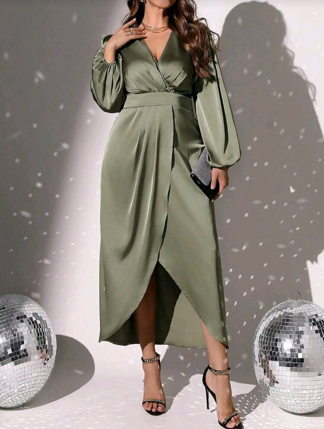 Vestido verde oliva manga larga