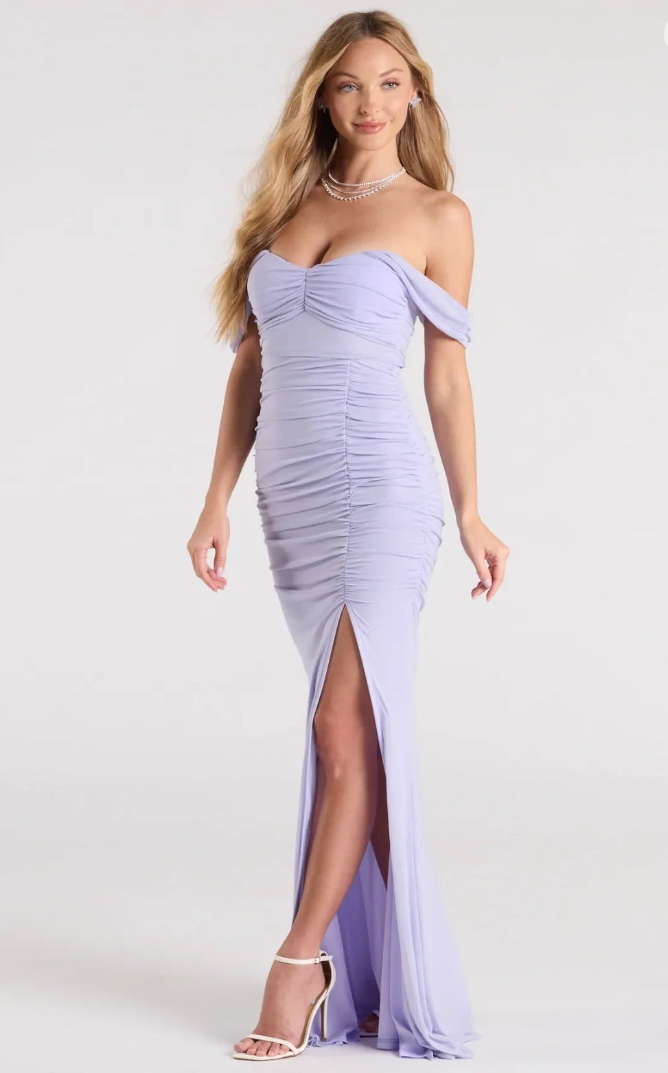 Vestido Romona Lila manga caída pegado al cuerpo