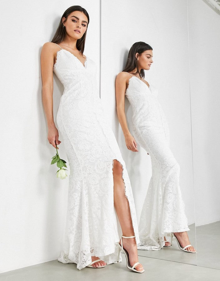 Vestido Novia de Encaje Floral con Cola y Abertura