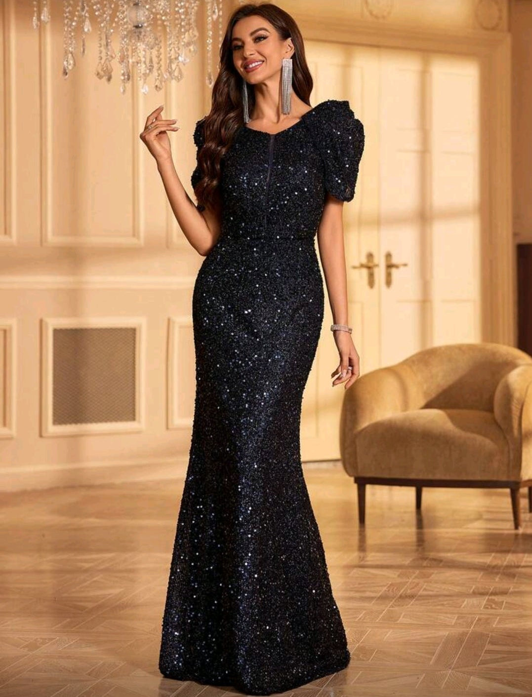 Vestido azul marino lentejuelas manga corta