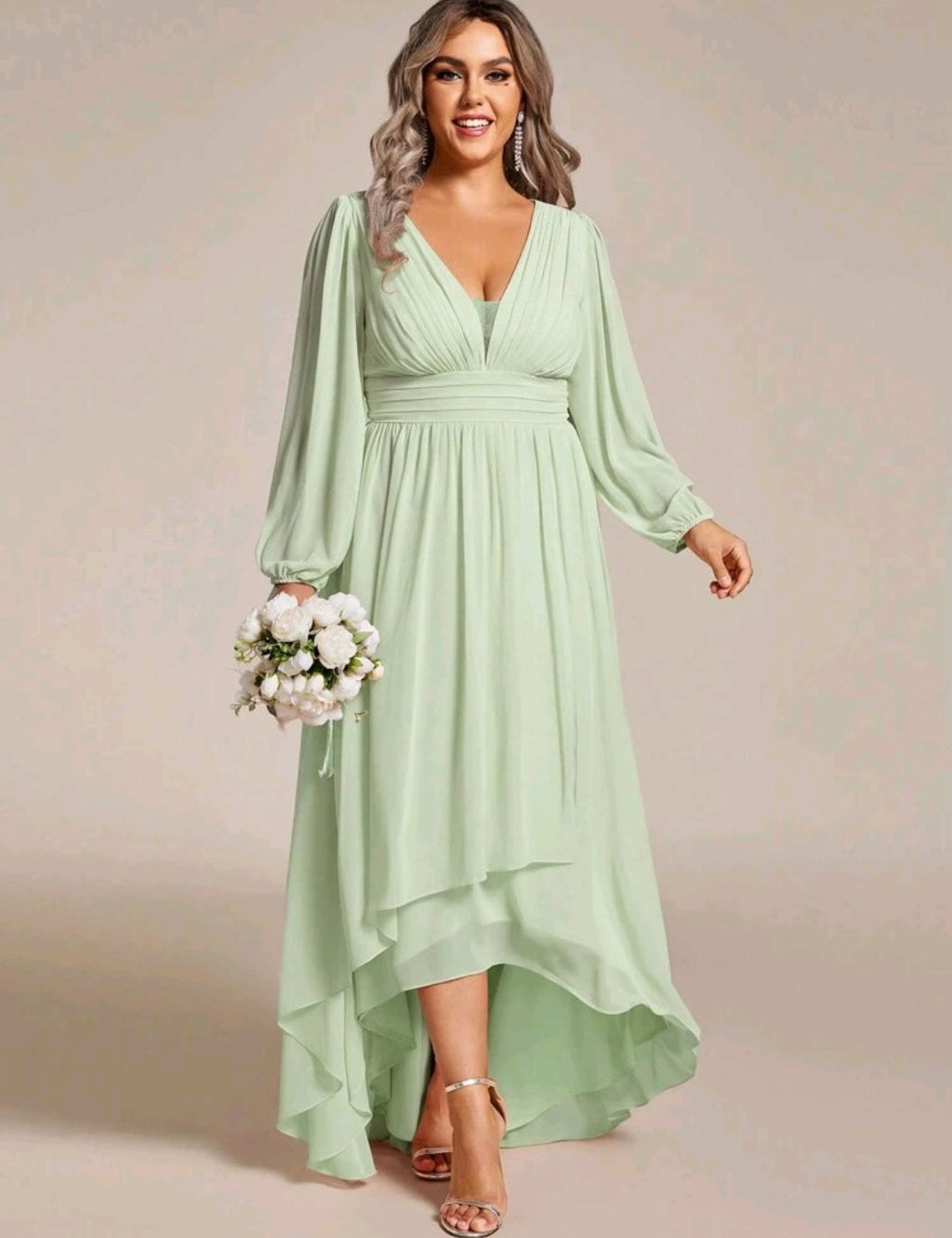 Vestido verde sage manga larga