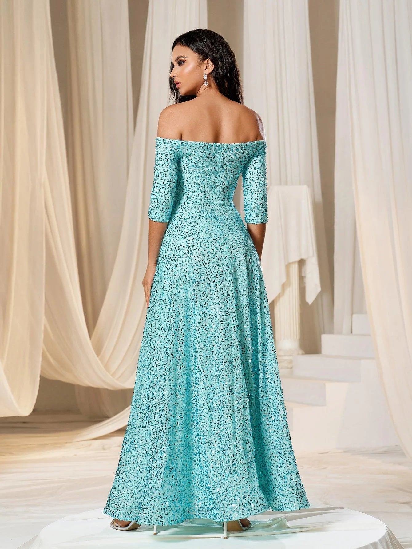 Vestido verde menta straple corte A