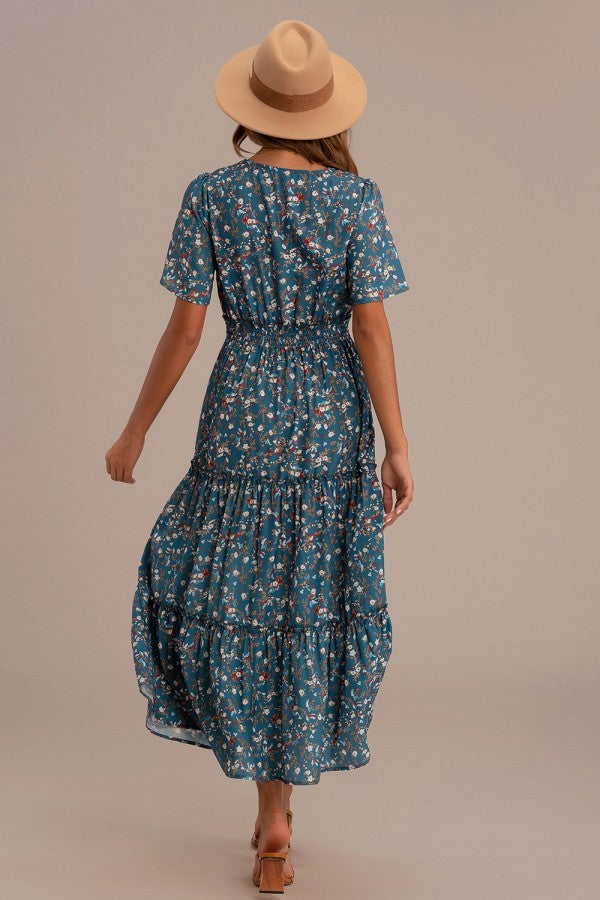 Vestido floral con estampado floral manga larga