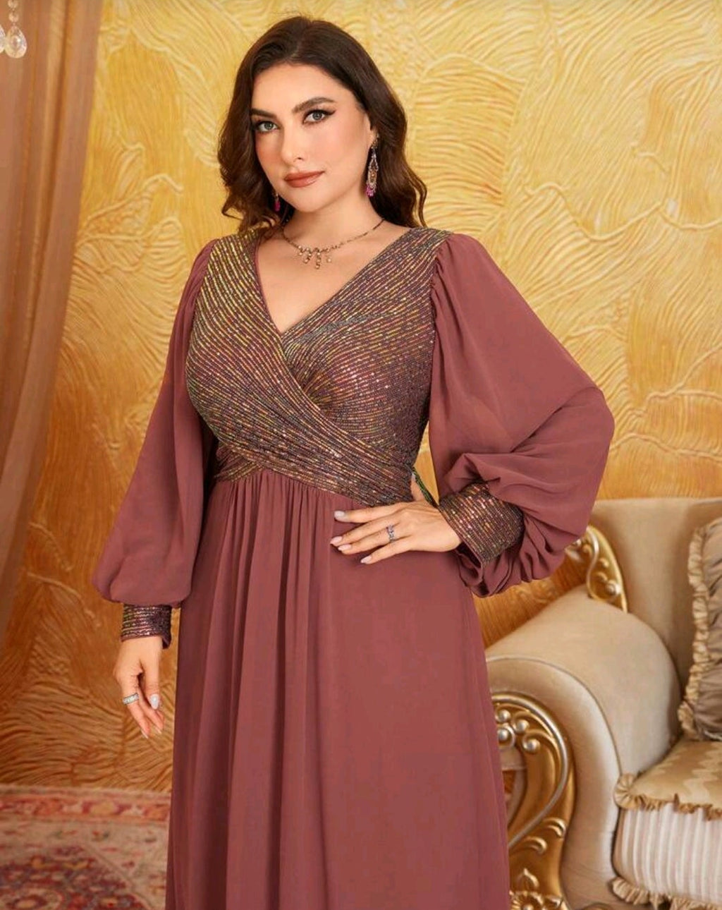 Vestido lentejuelas tornasol y falda chiffon