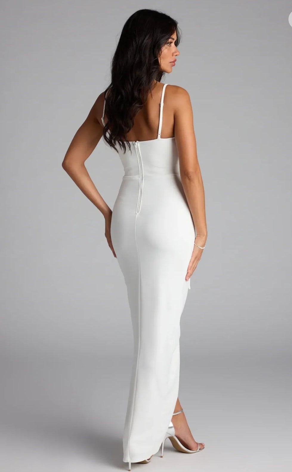 Vestido blanco formal tirante delgado