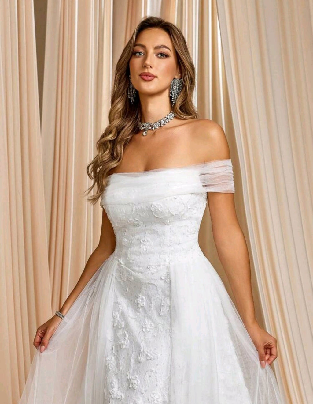 Vestido de Novia Off-the-Shoulder en Encaje Floral con Sobrefalda de Tul
