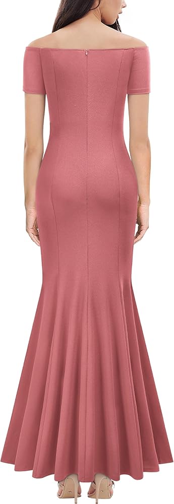 Vestido palo rosa off-the-shoulder con abertura lateral