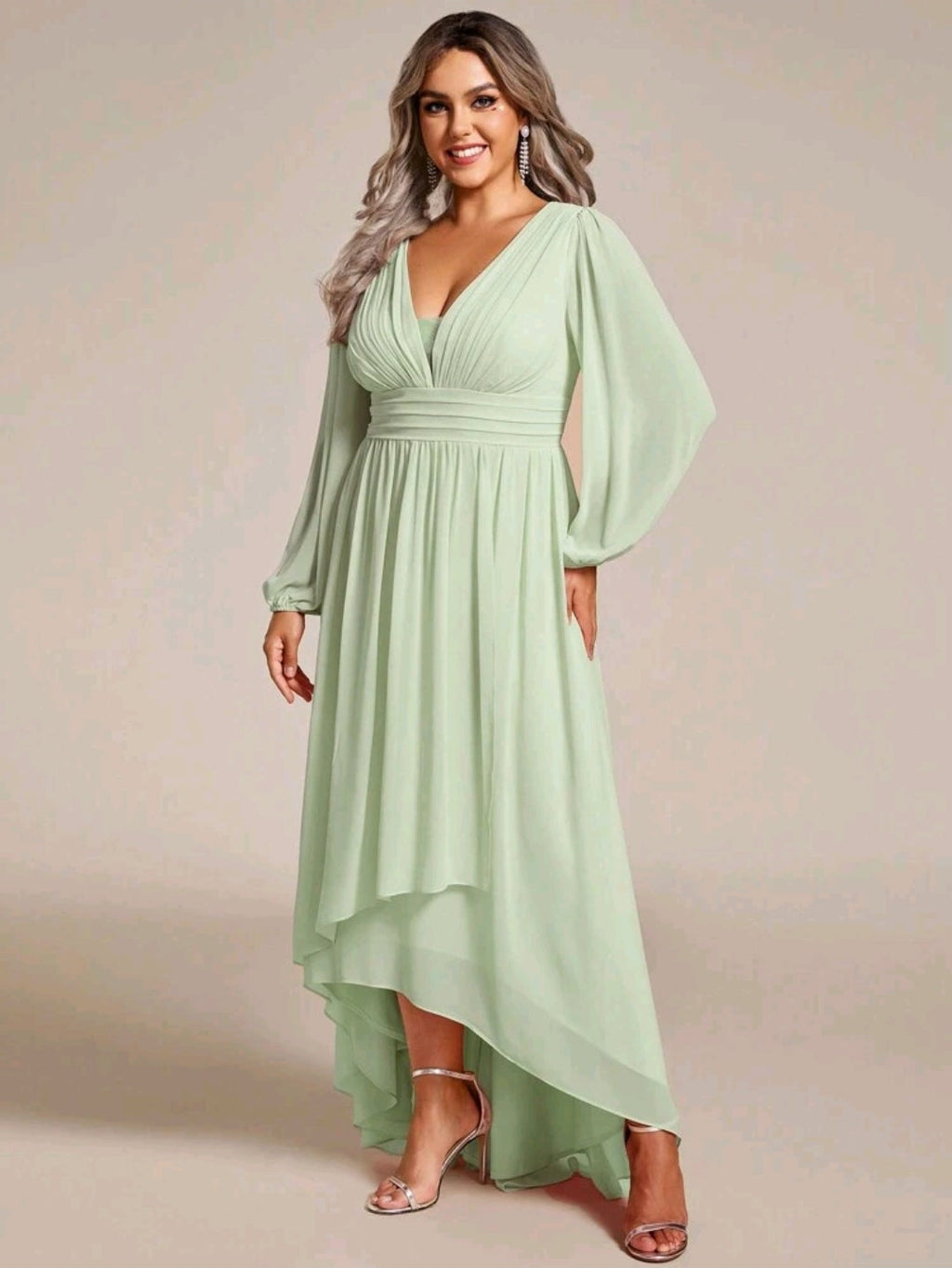 Vestido verde sage manga larga