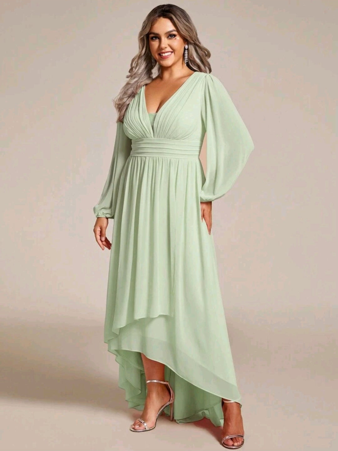 Vestido verde sage manga larga