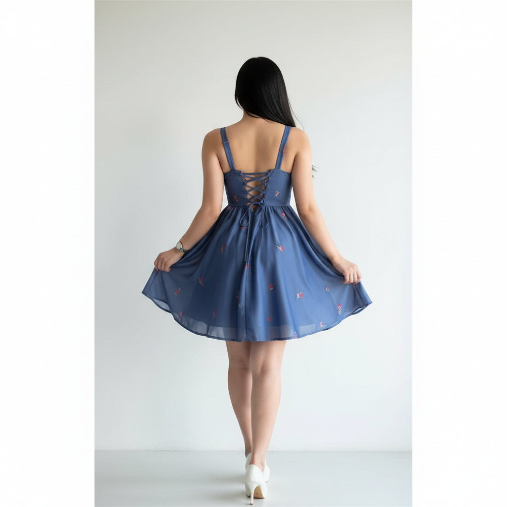 Vestido denim oscuro cerezas espalda semi abierta ajustable