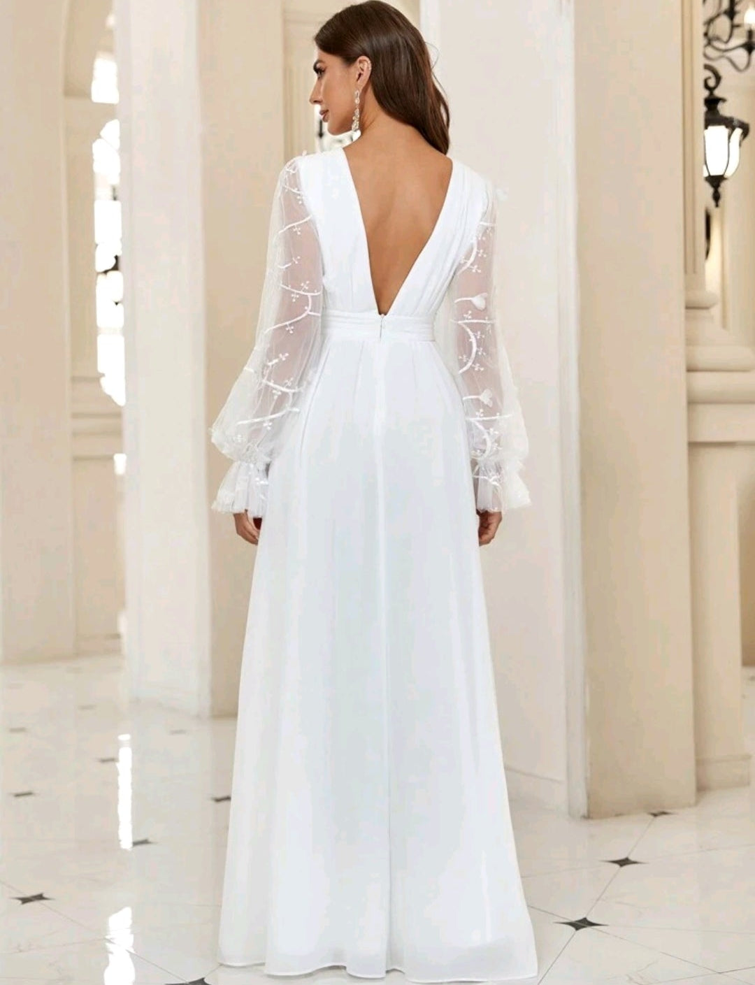 Vestido de Novia/Formal A-Line con Escote en V y Mangas de Gasa Bordadas