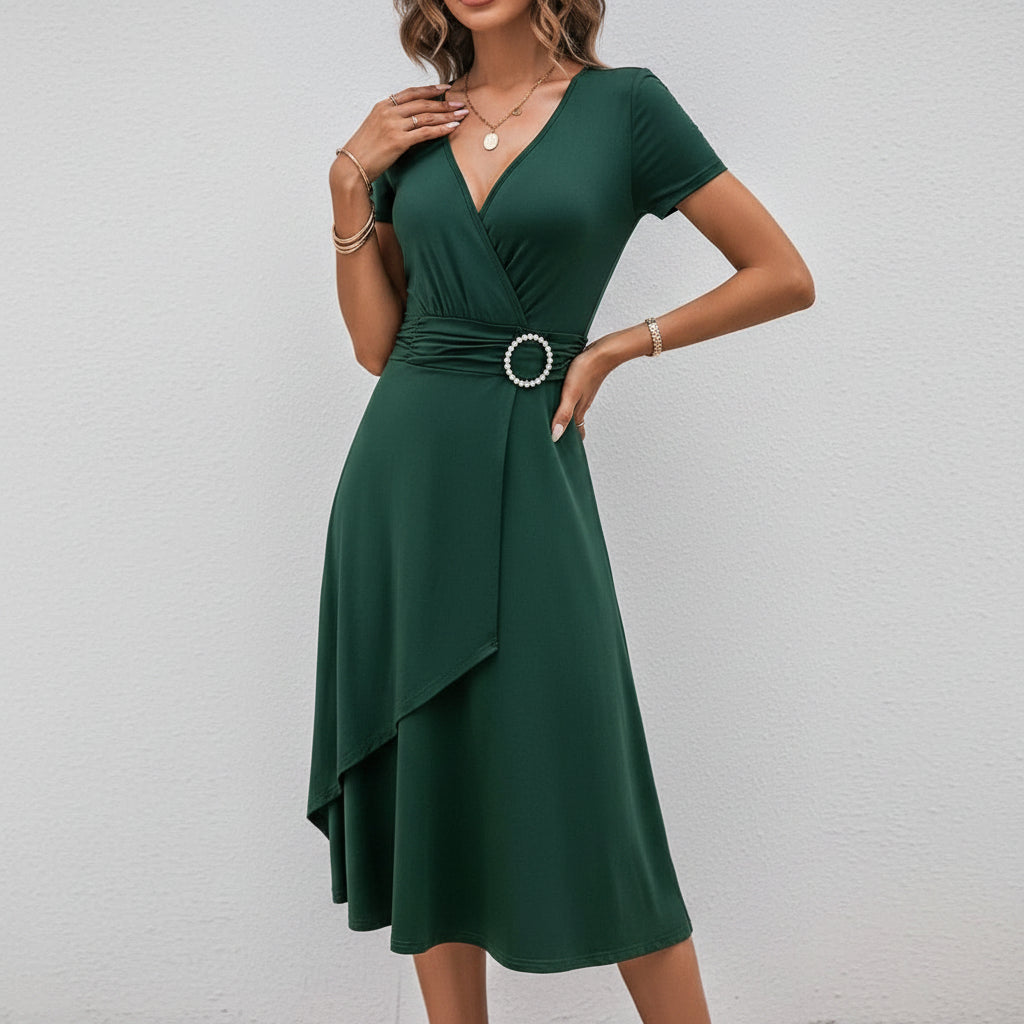 Vestido midi verde esmeralda con maga corta