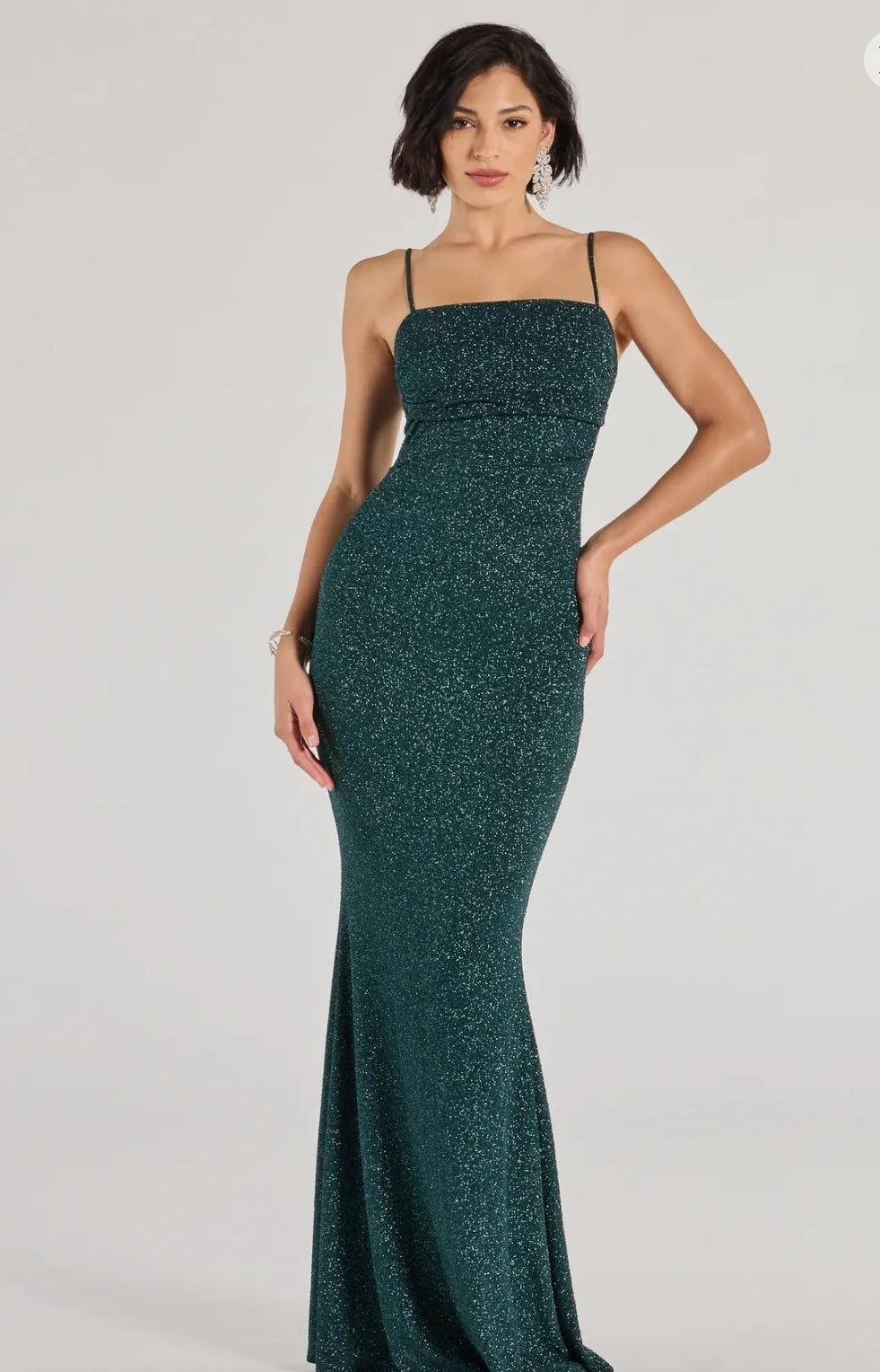 Vestido Wendy verde esmeralda corte sirena