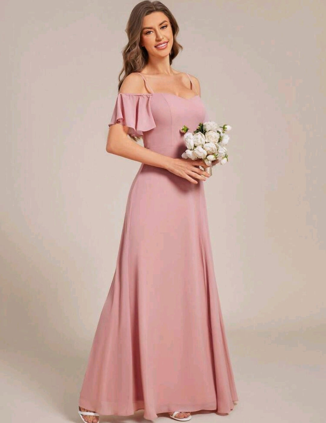 Vestido palo rosa off-the-shoulder corte A