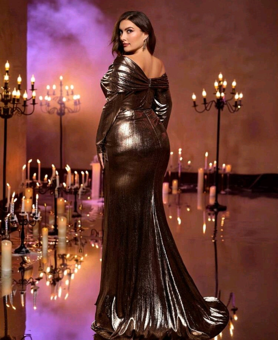 Vestido bronze metálico manga larga corte sirena