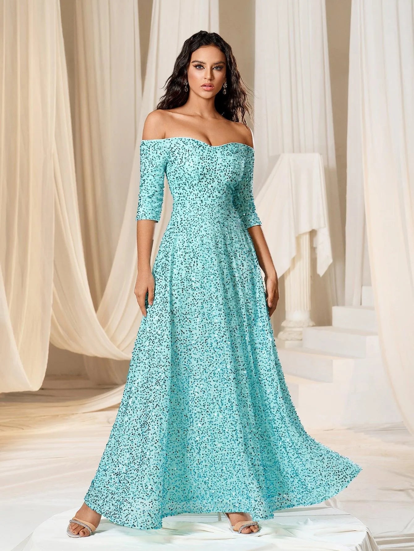 Vestido verde menta straple corte A