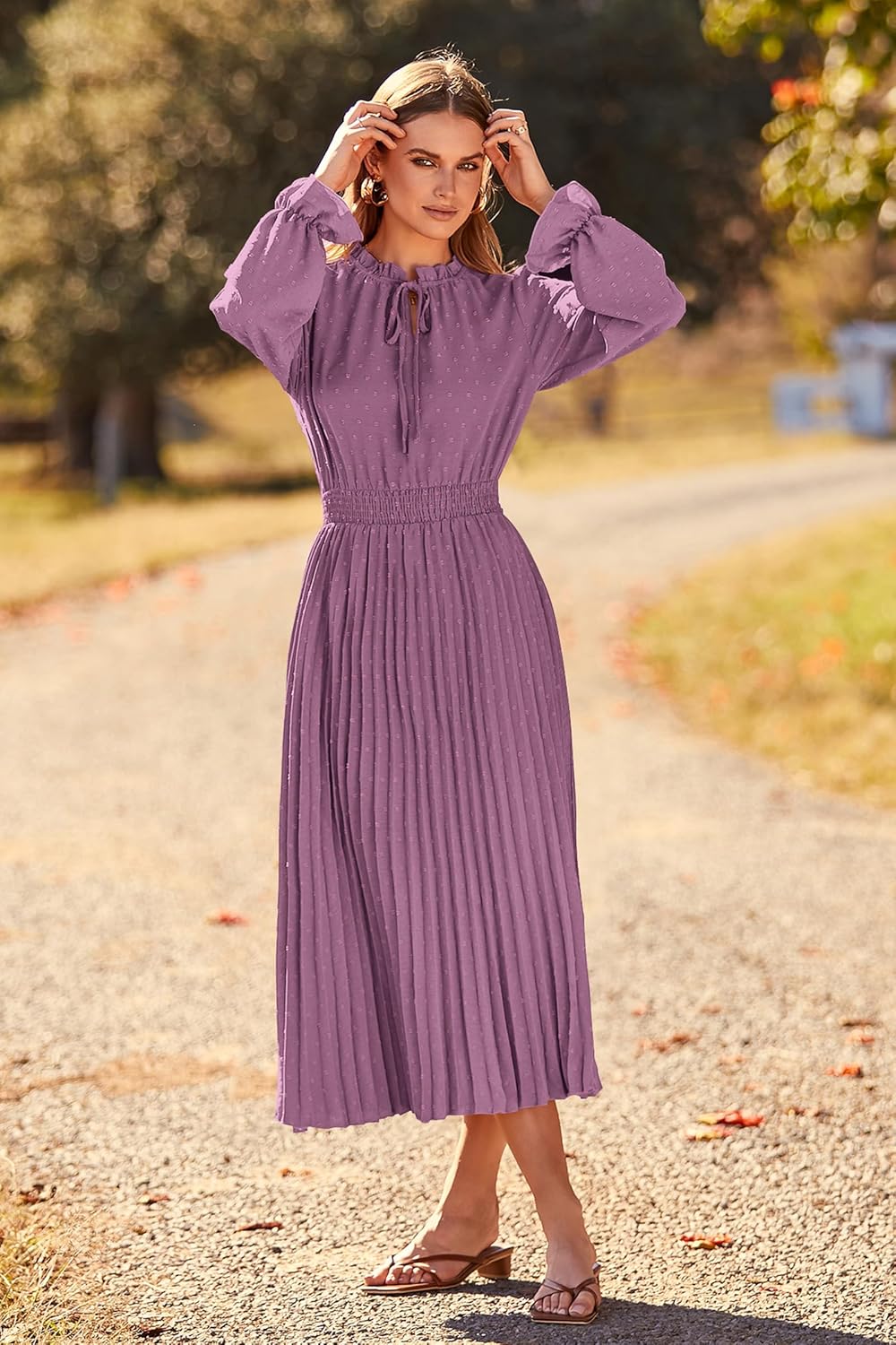 Vestido mauve claro manga larga plisado