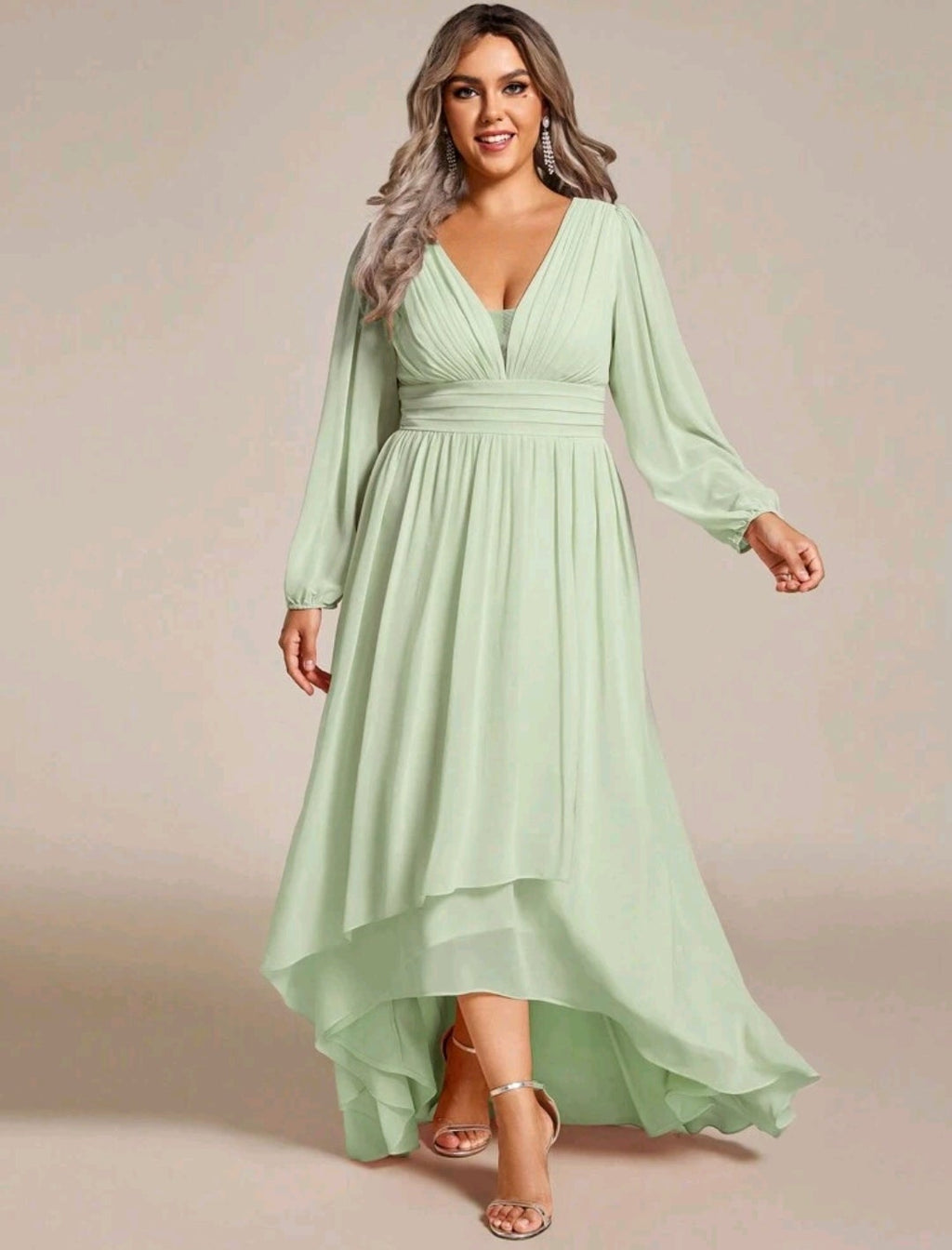 Vestido verde sage manga larga