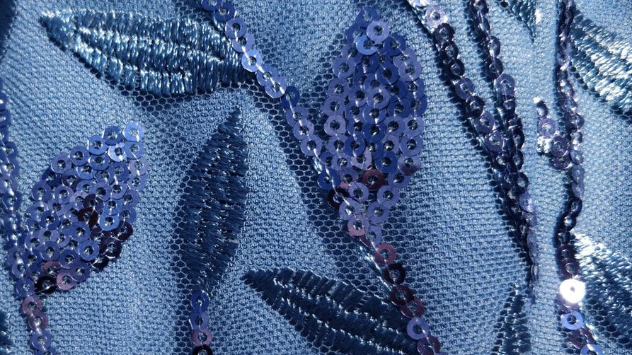 Vestido dusty blue lentejuelas y falda tul
