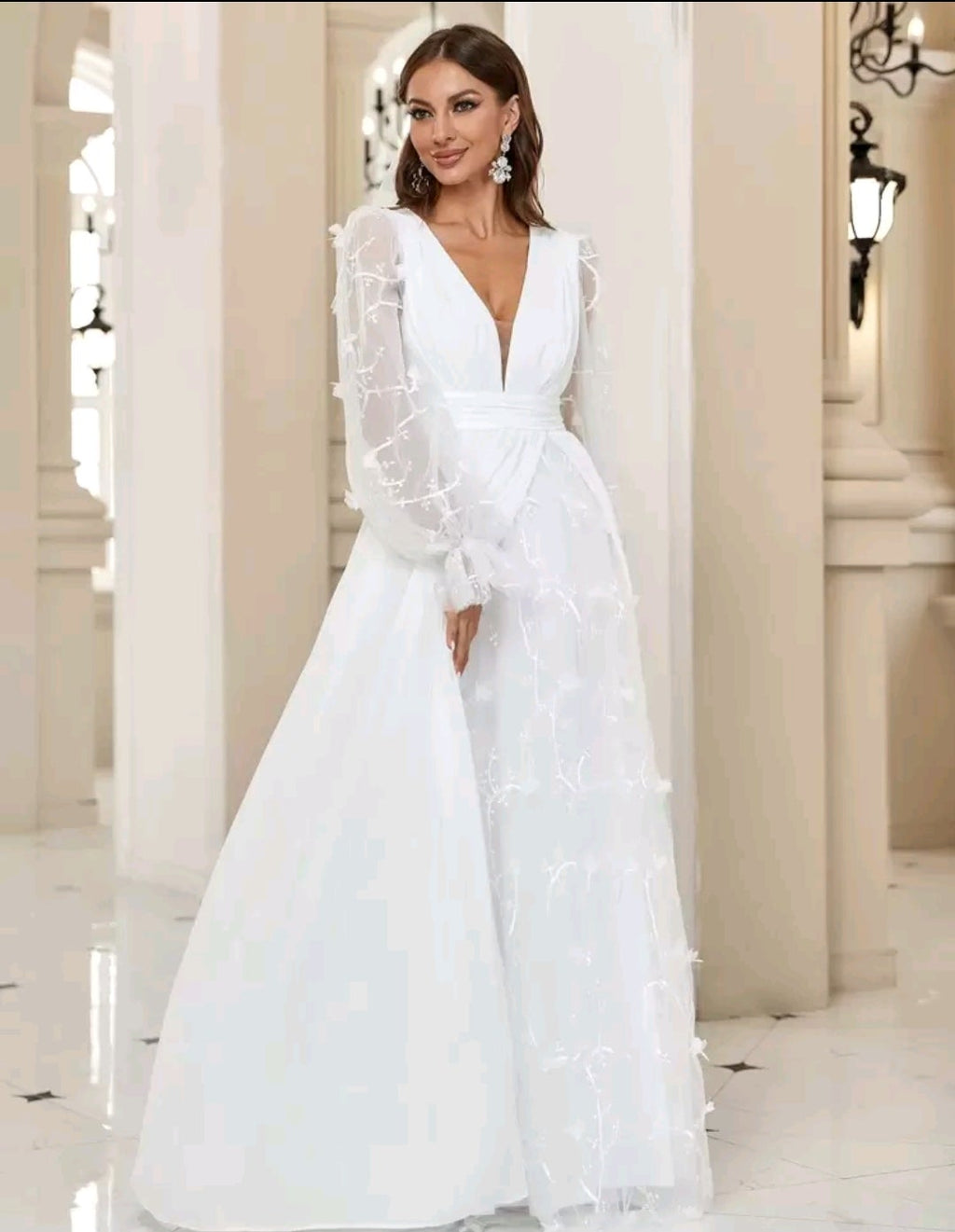 Vestido de Novia/Formal A-Line con Escote en V y Mangas de Gasa Bordadas