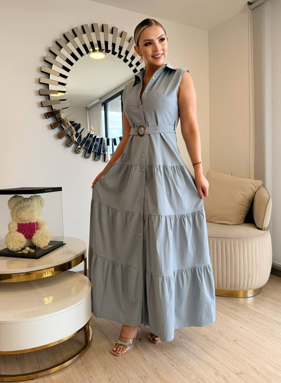 Vestido dusty blue sin manga con botones dorados