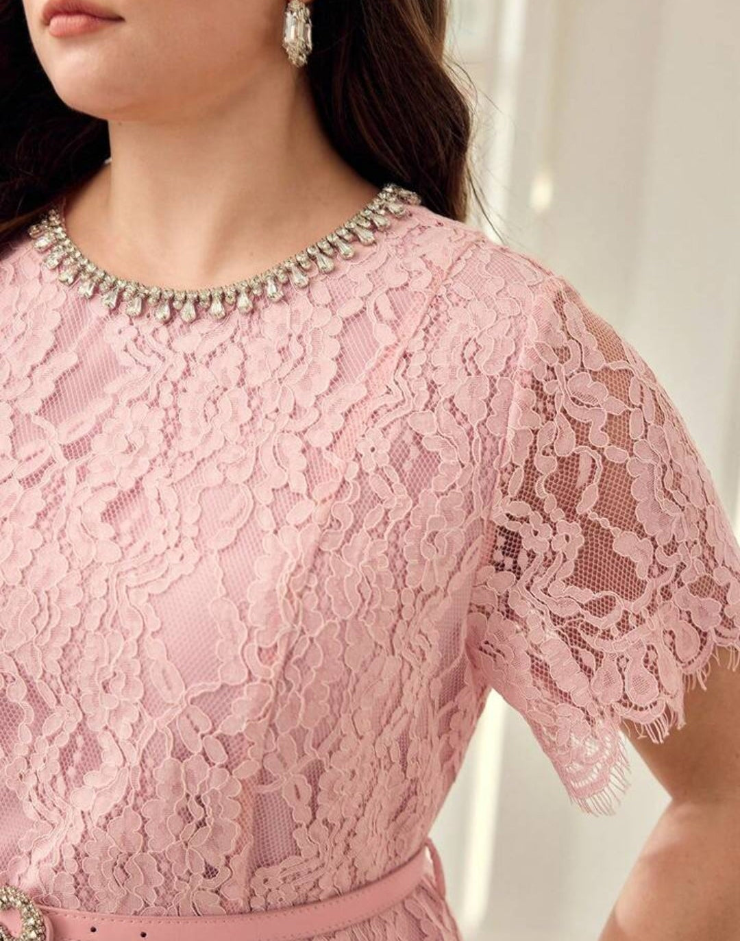 Vestido formal palo rosa encaje con forro