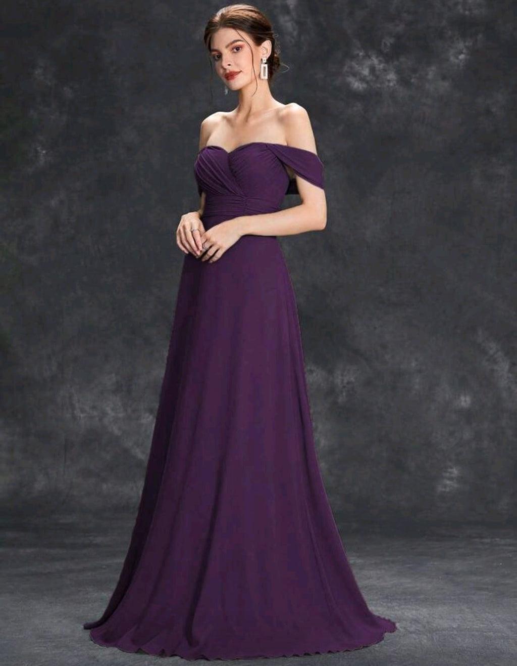 Vestido morado manga caída corte A
