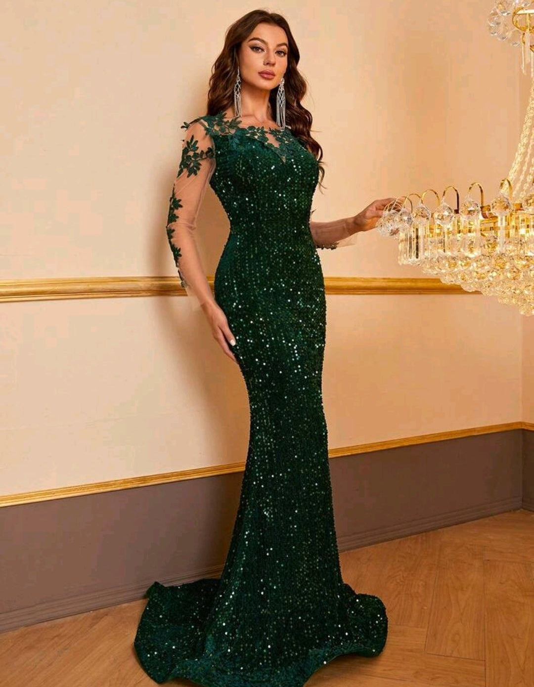 Vestido verde esmeralda manga larga corte sirena