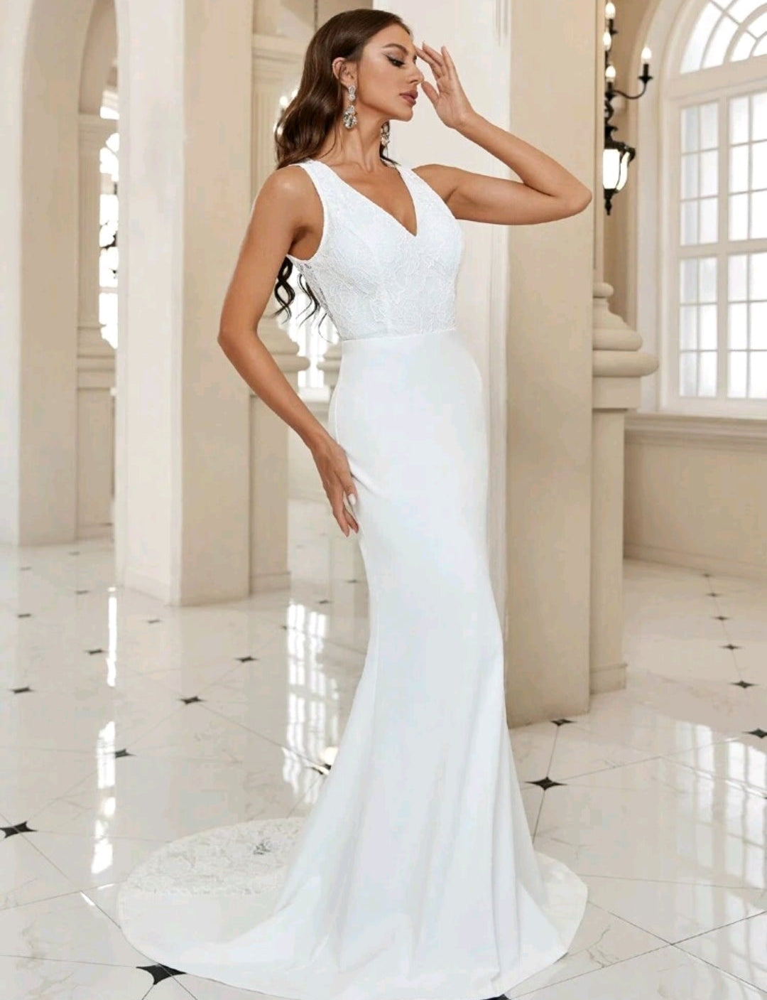 ELIZABETH - VESTIDO DE NOVIA SIRENA CON DETALLES DE ENCAJE