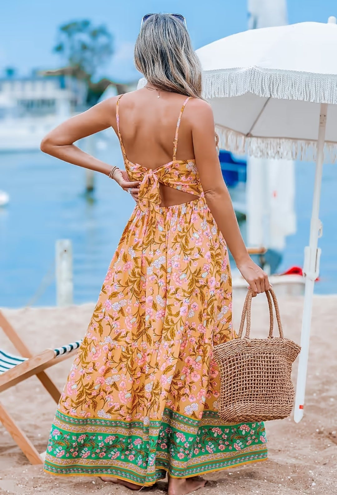 Vestido casual espalda semi abierta