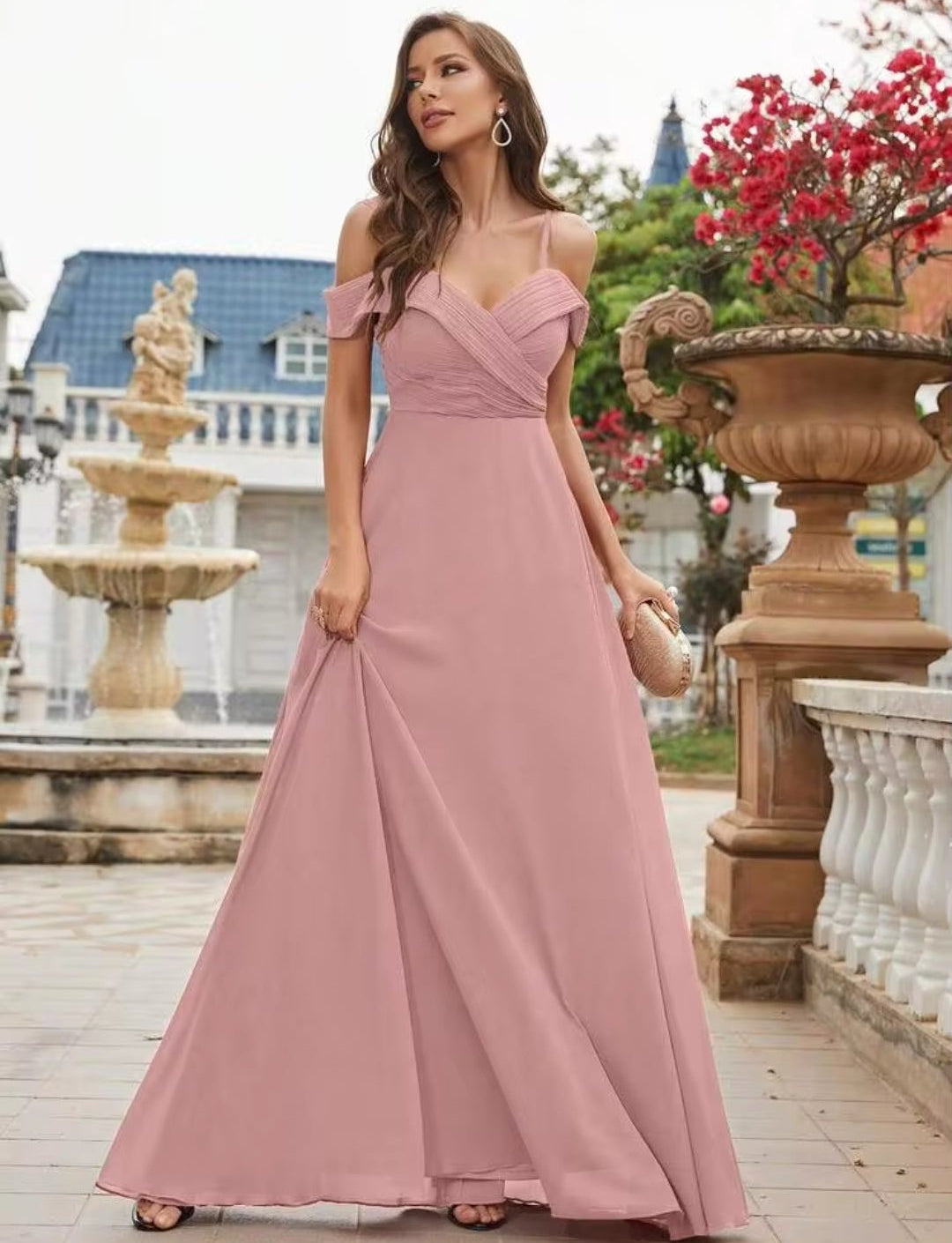 Vestido palo rosa off-the-shoulder corte A