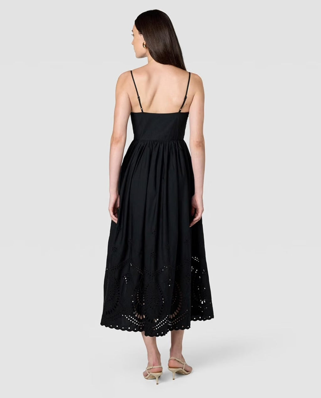 Vestido negro tirante delgado con bolsas invisibles 100% algodón