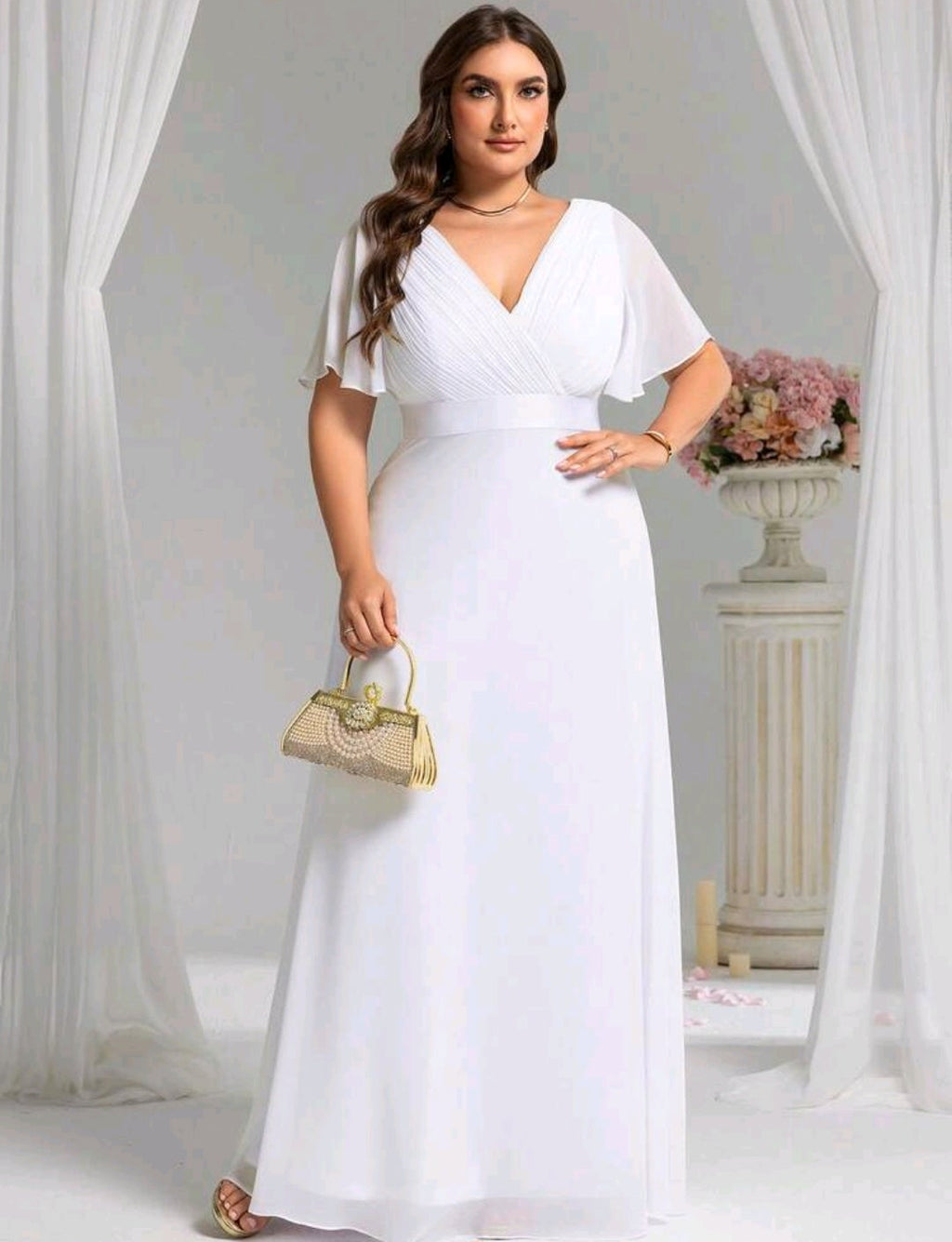 Vestido blanco corte A con escote en V