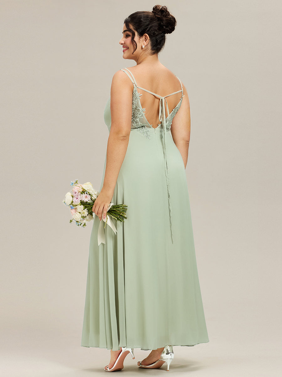 Vestido verde sage corte A con espalda semi abierta