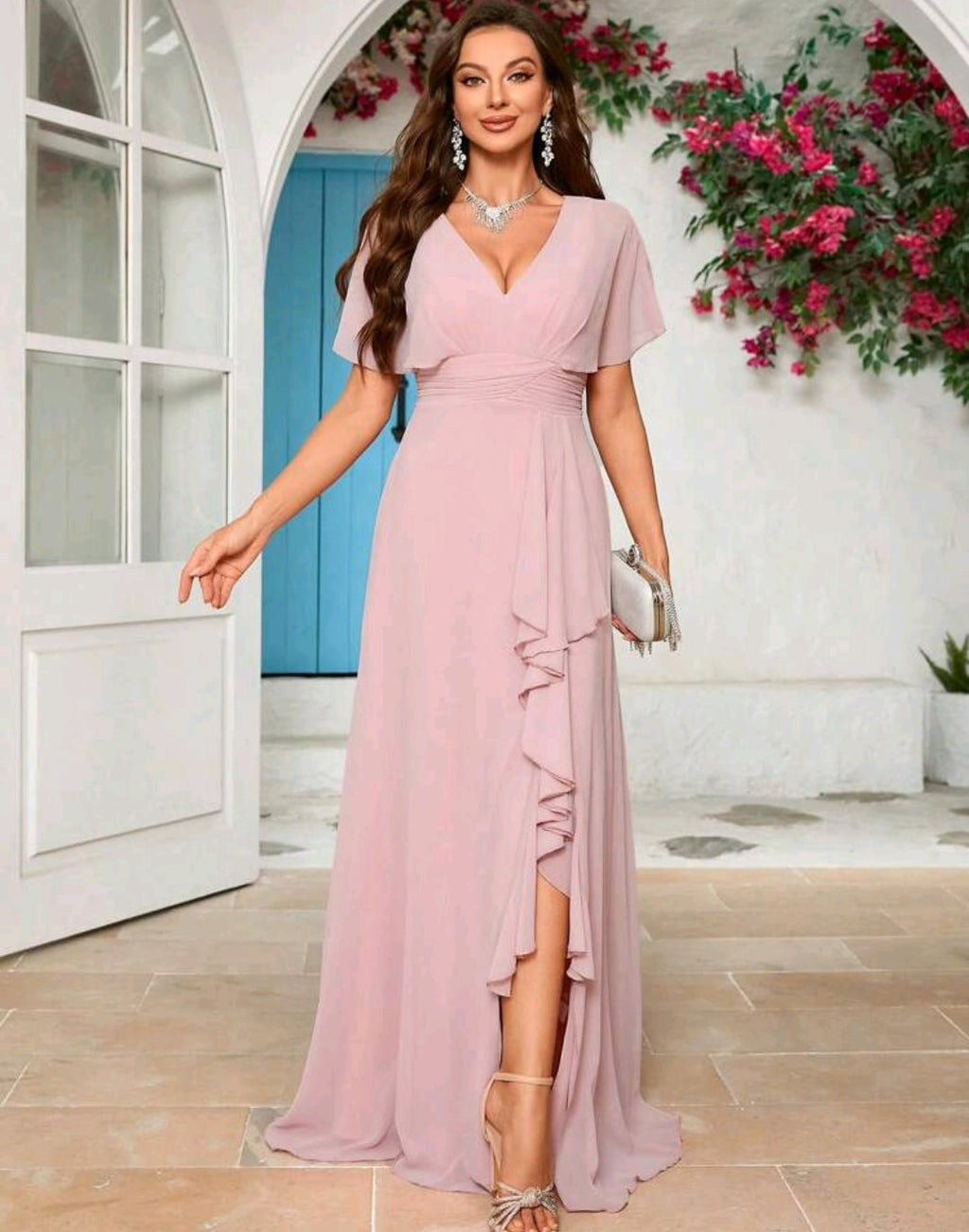 Vestido rosado manga corta con escote en V