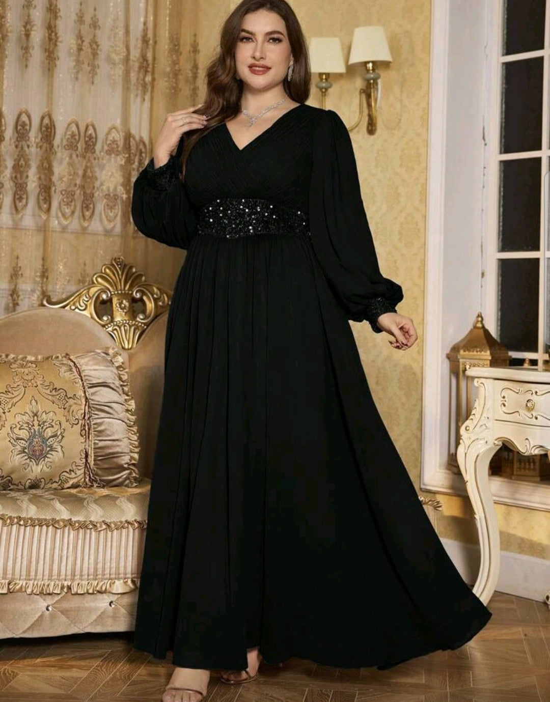 Vestido negro manga larga corte A