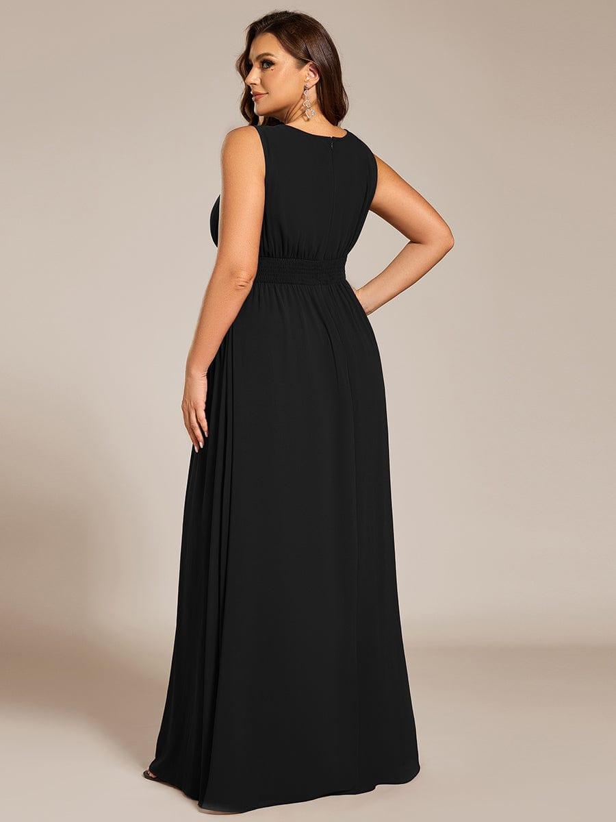 Vestido negro sin manga corte A