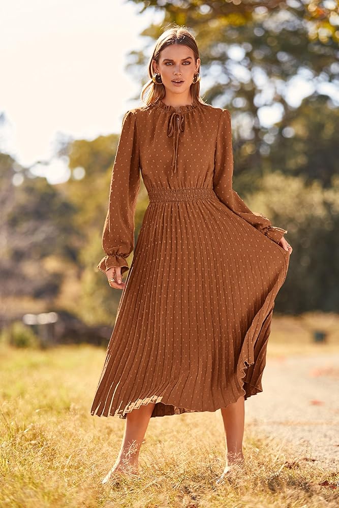 Vestido café claro plisado manga larga