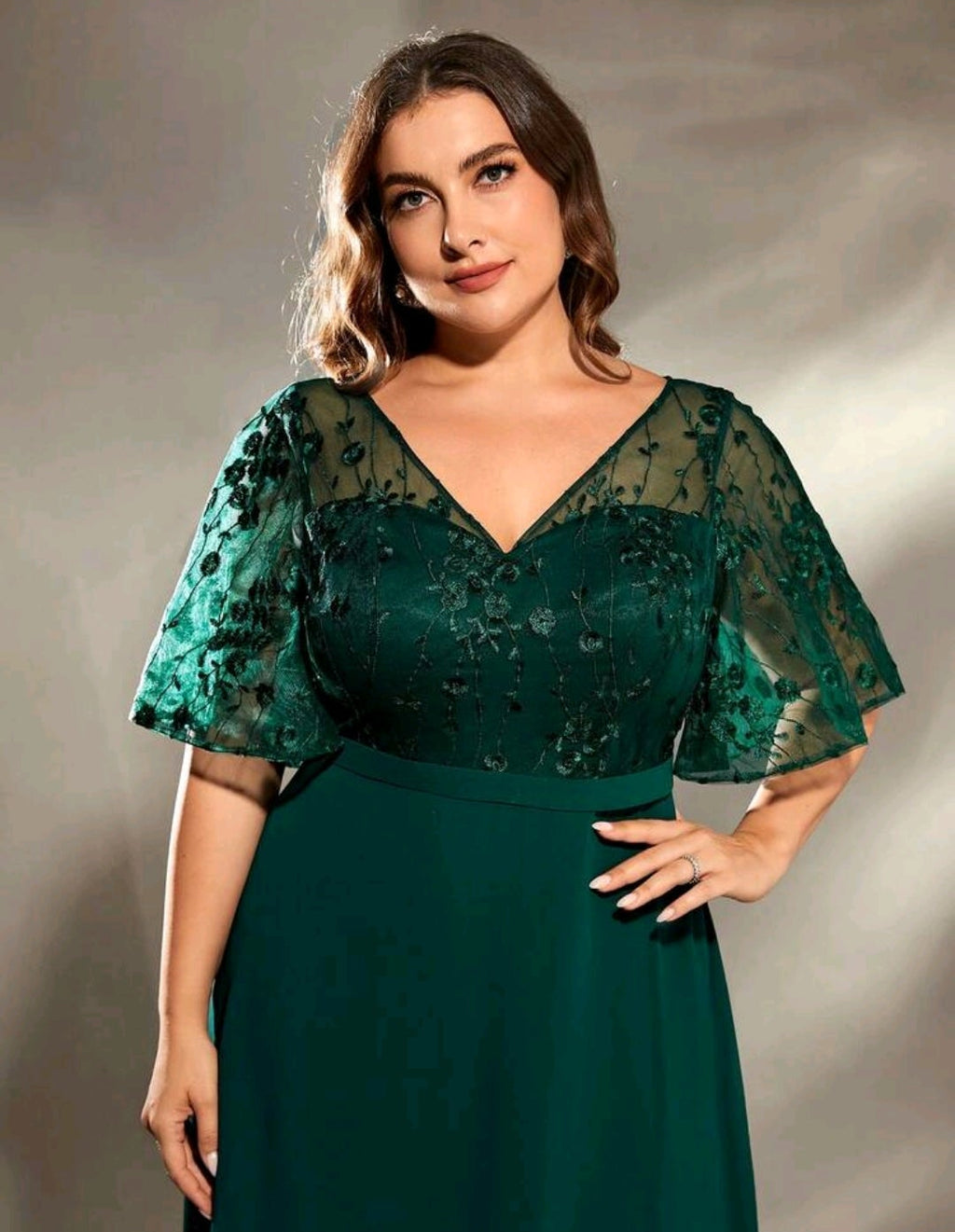 Vestido verde oscuro corte A
