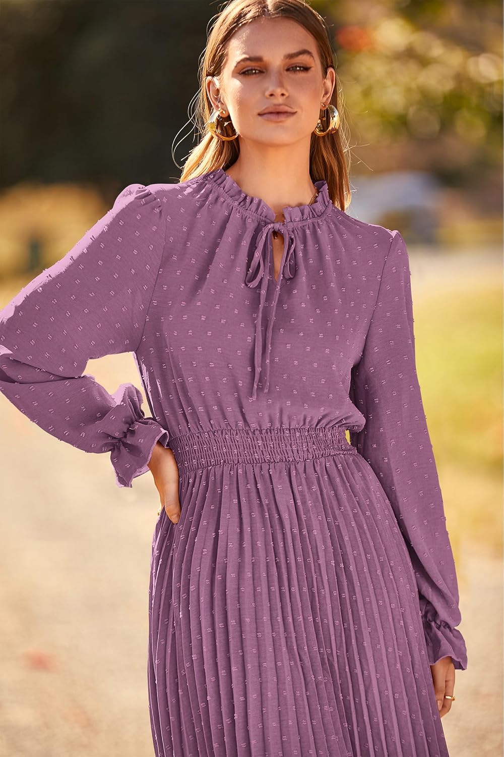 Vestido mauve claro manga larga plisado