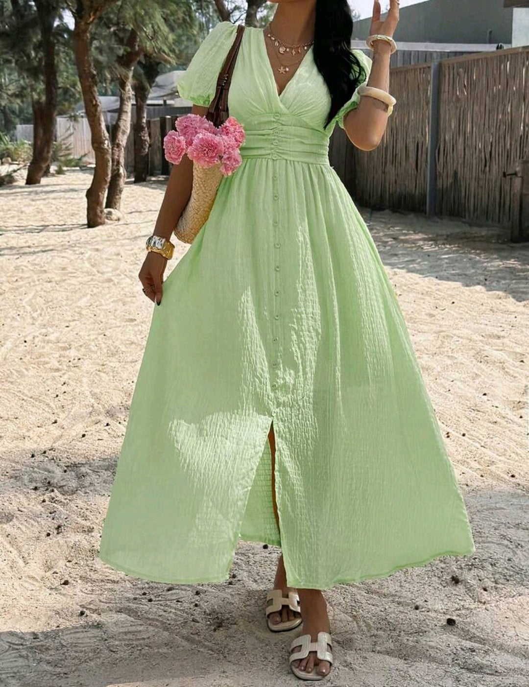 Vestido verde sage manga corta