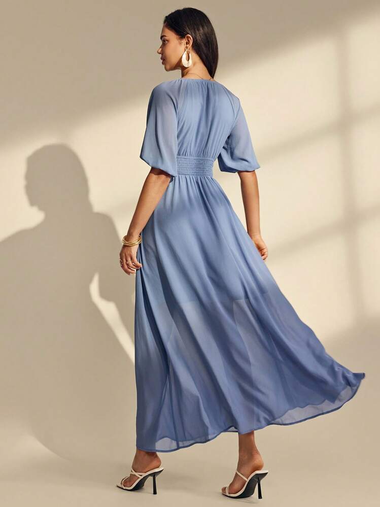Vestido dusty blue manga corta con escote en V