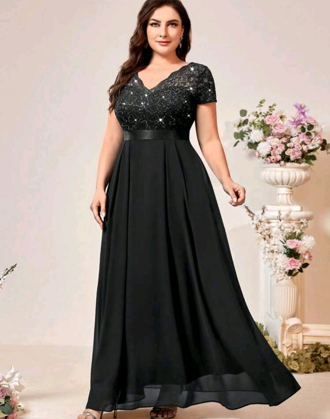 Vestido negro encaje lentejuelas falda chiffon