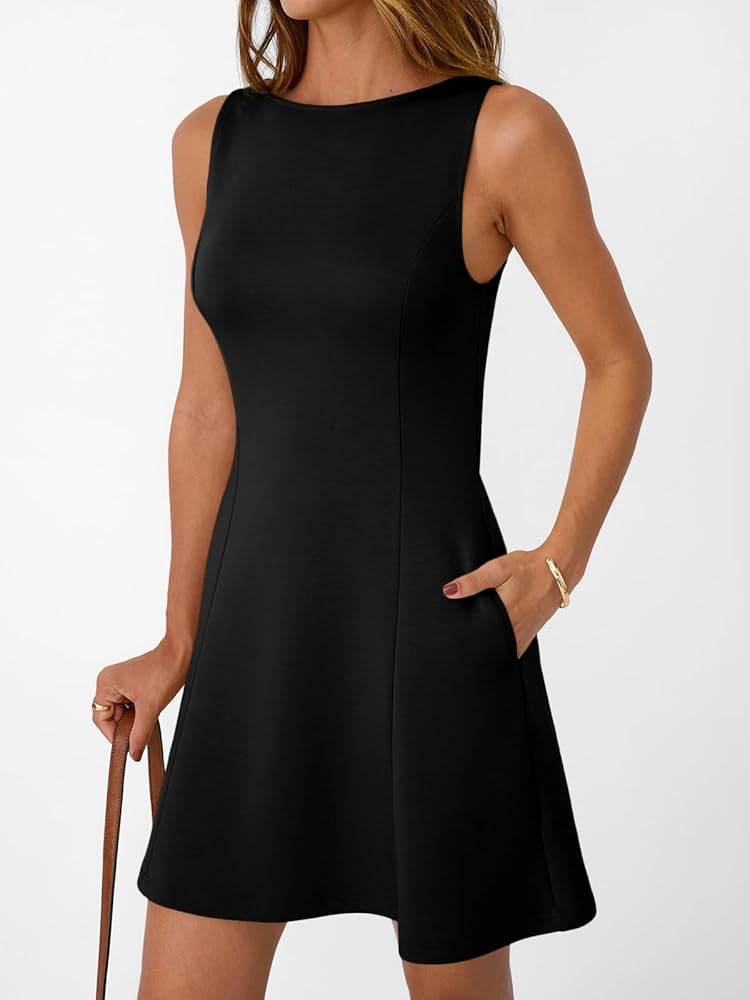 Vestido negro corto con bolsas invisibles