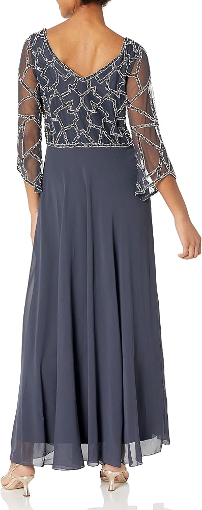 Vestido gris arma plata manga 3/4 con pedrería bordada corte A