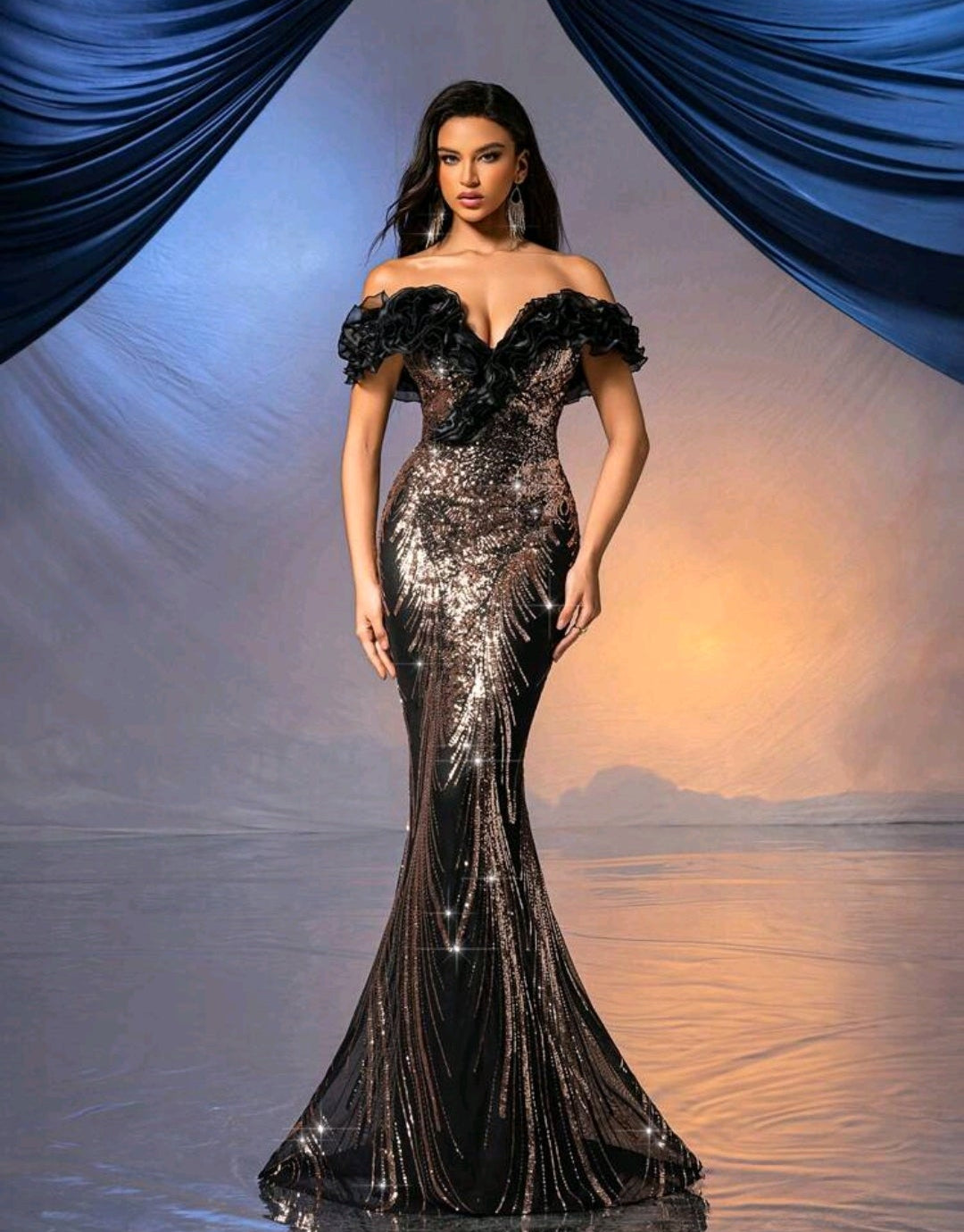 Vestido lentejuelas negro y dorado corte sirena