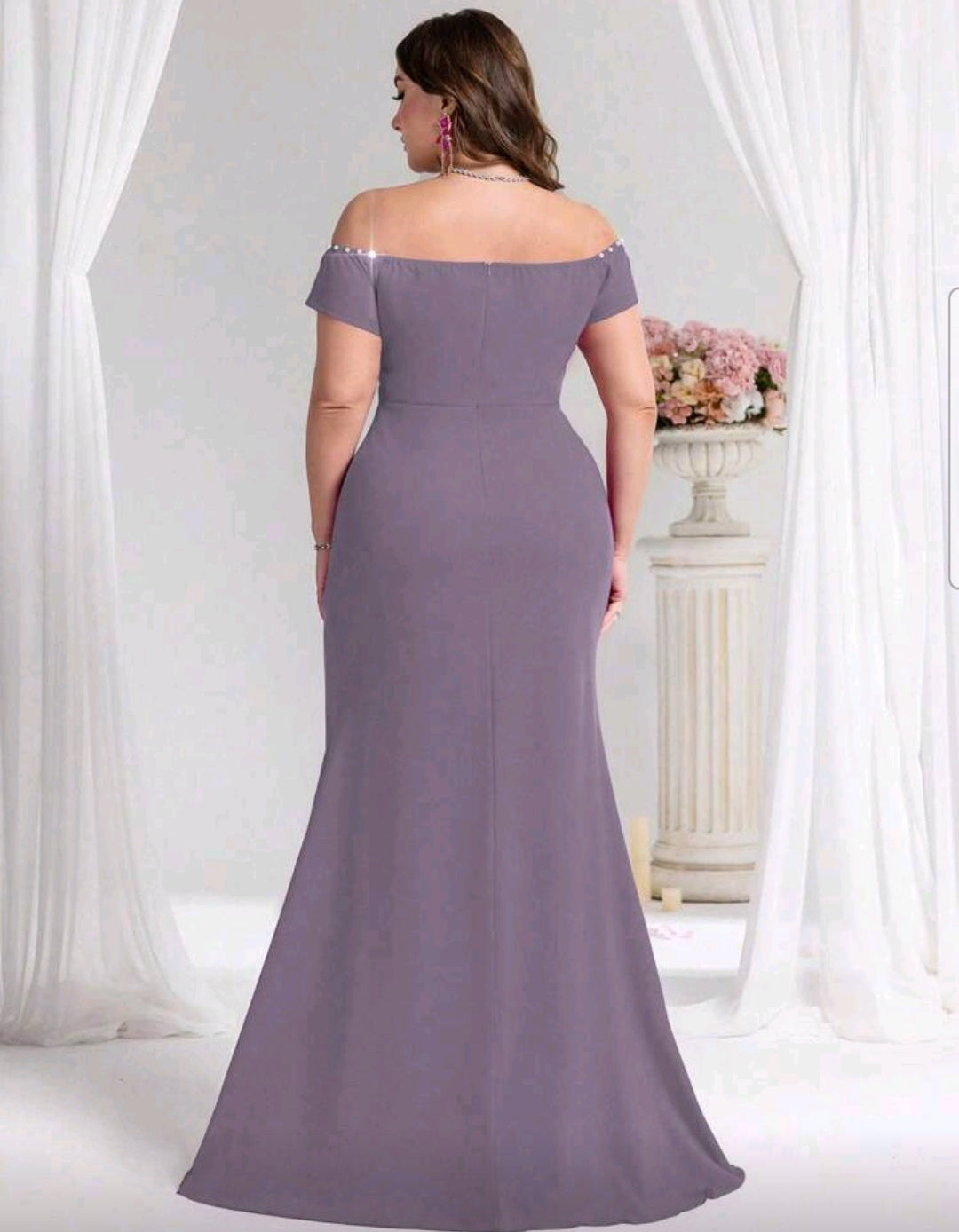 Vestido pegado al cuerpo anga caída