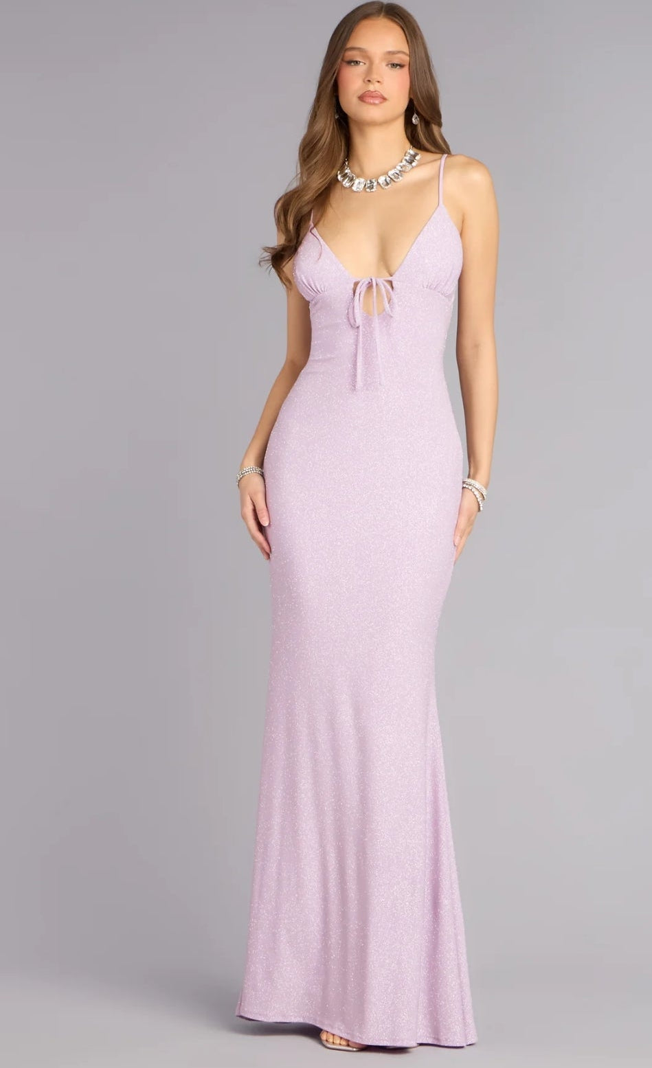 Vestido McKenzie lavanda brillante corte sirena