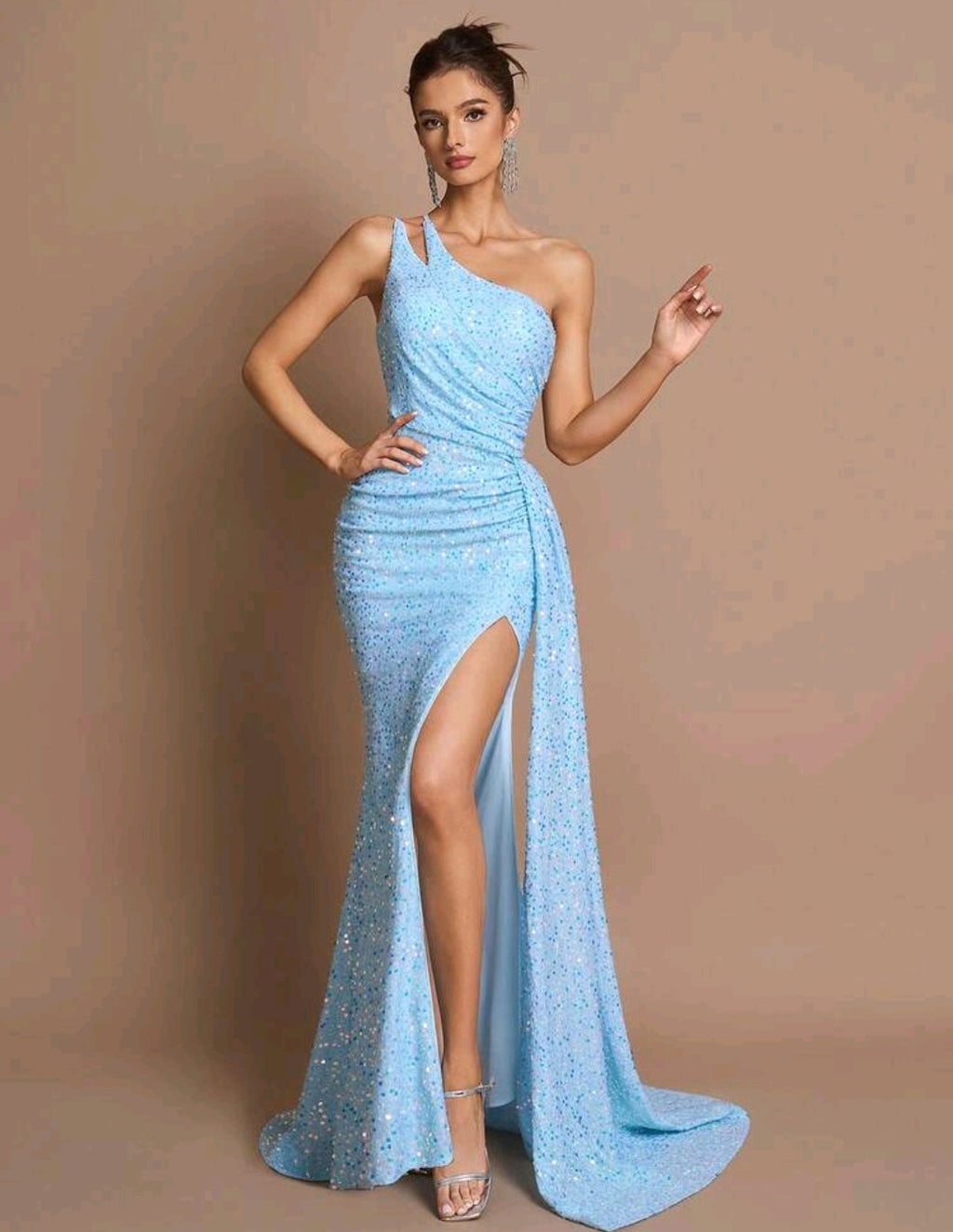 Vestido lentejuelas tornasol de una manga