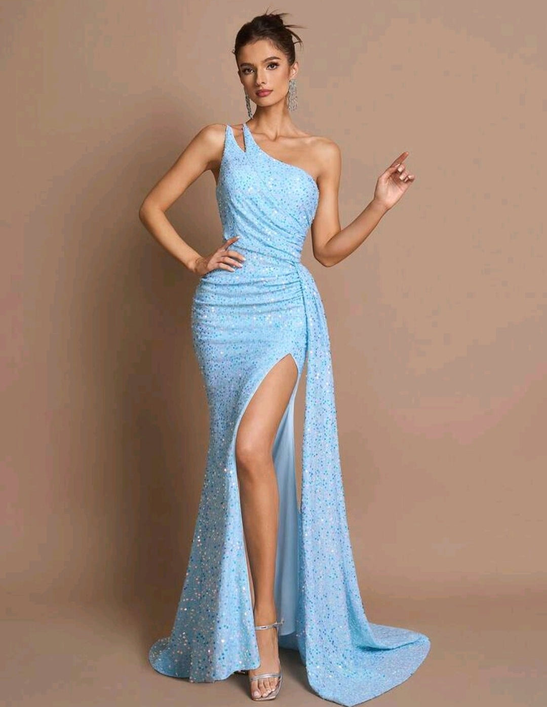 Vestido lentejuelas tornasol de una manga
